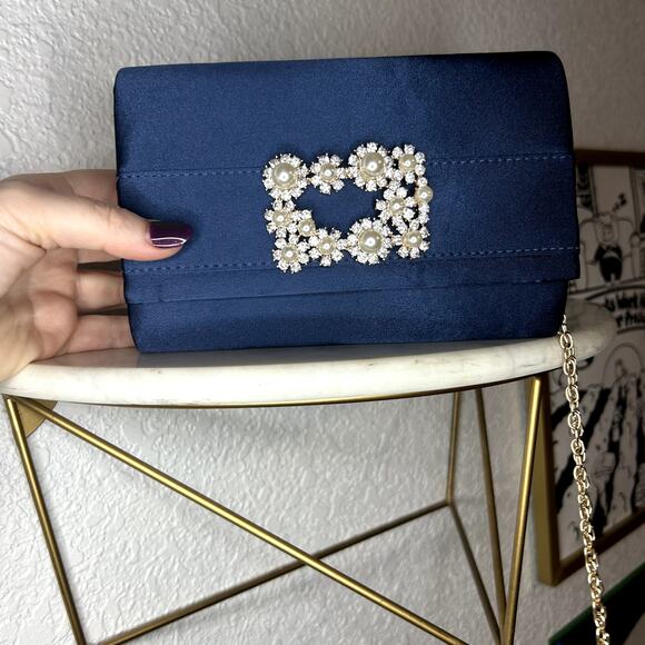 Jessica McClintock Navy Satin Evening Bag Womens NWT Rhinestone Pearl Chain - Picture 7 of 8
